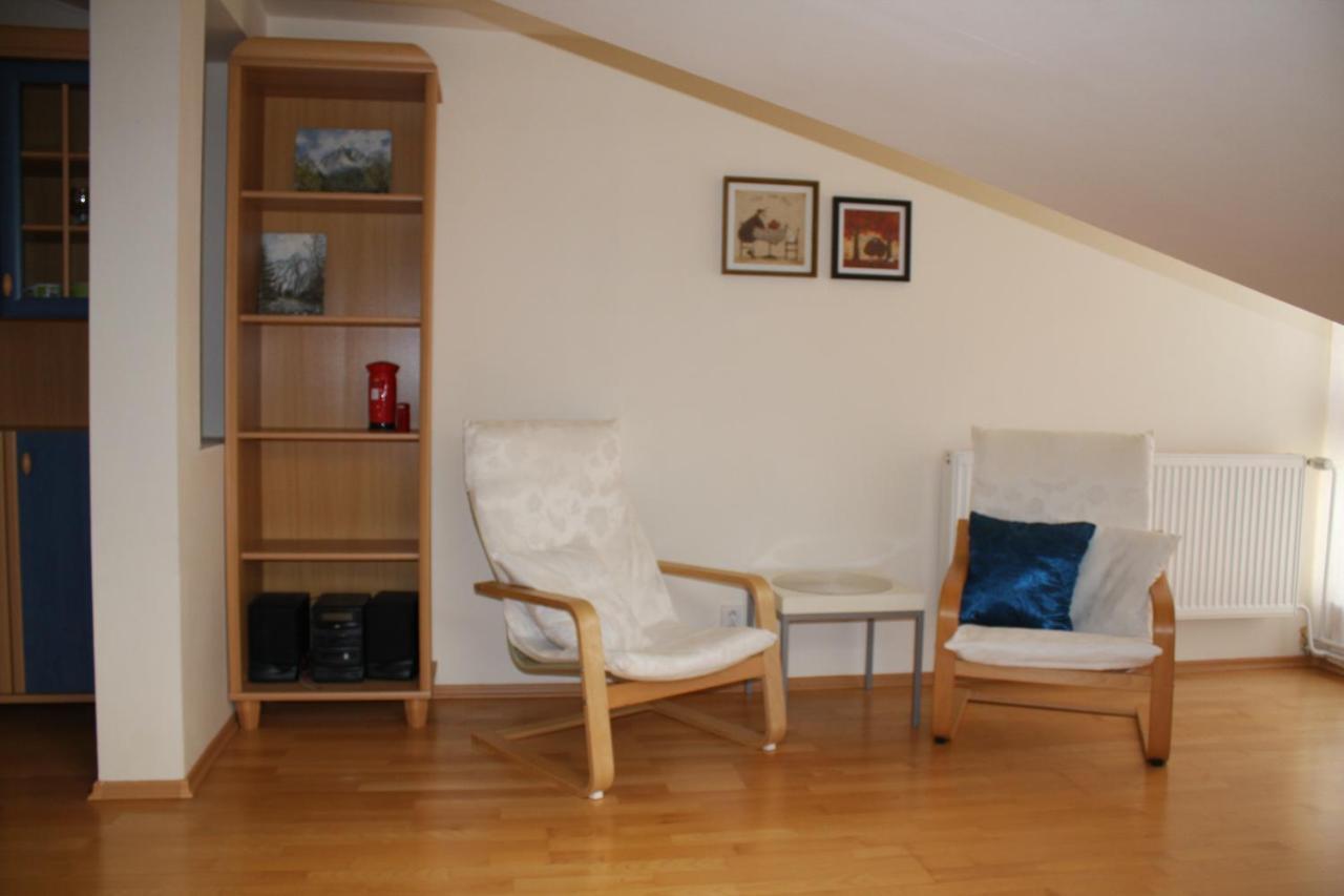 Renmir Appartement Poprad Buitenkant foto
